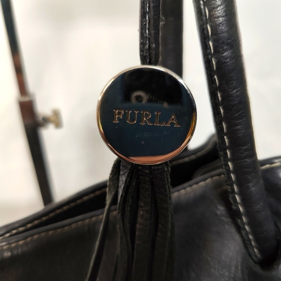 Furla Large Black Leather Drawstring Handle Tote - Picture 2 of 9